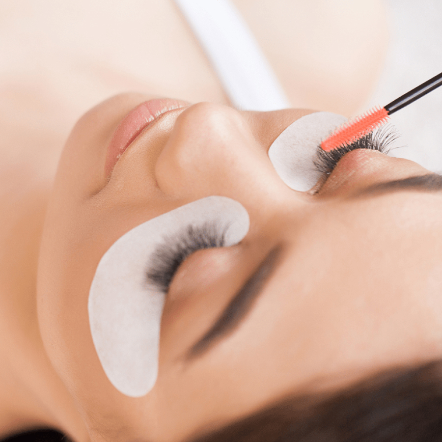 Eyelash Extension (Mega Volume Wispy/Kim K)